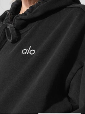 ALO Yoga Accolade Hoodie, Black size XS